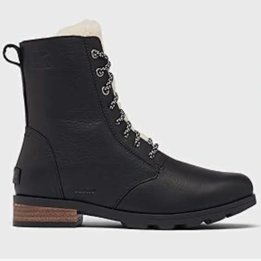 Sorel Women's Emelie Short Lace Cozy Leather Boot- Waterproof NWT - Picture 4 of 11